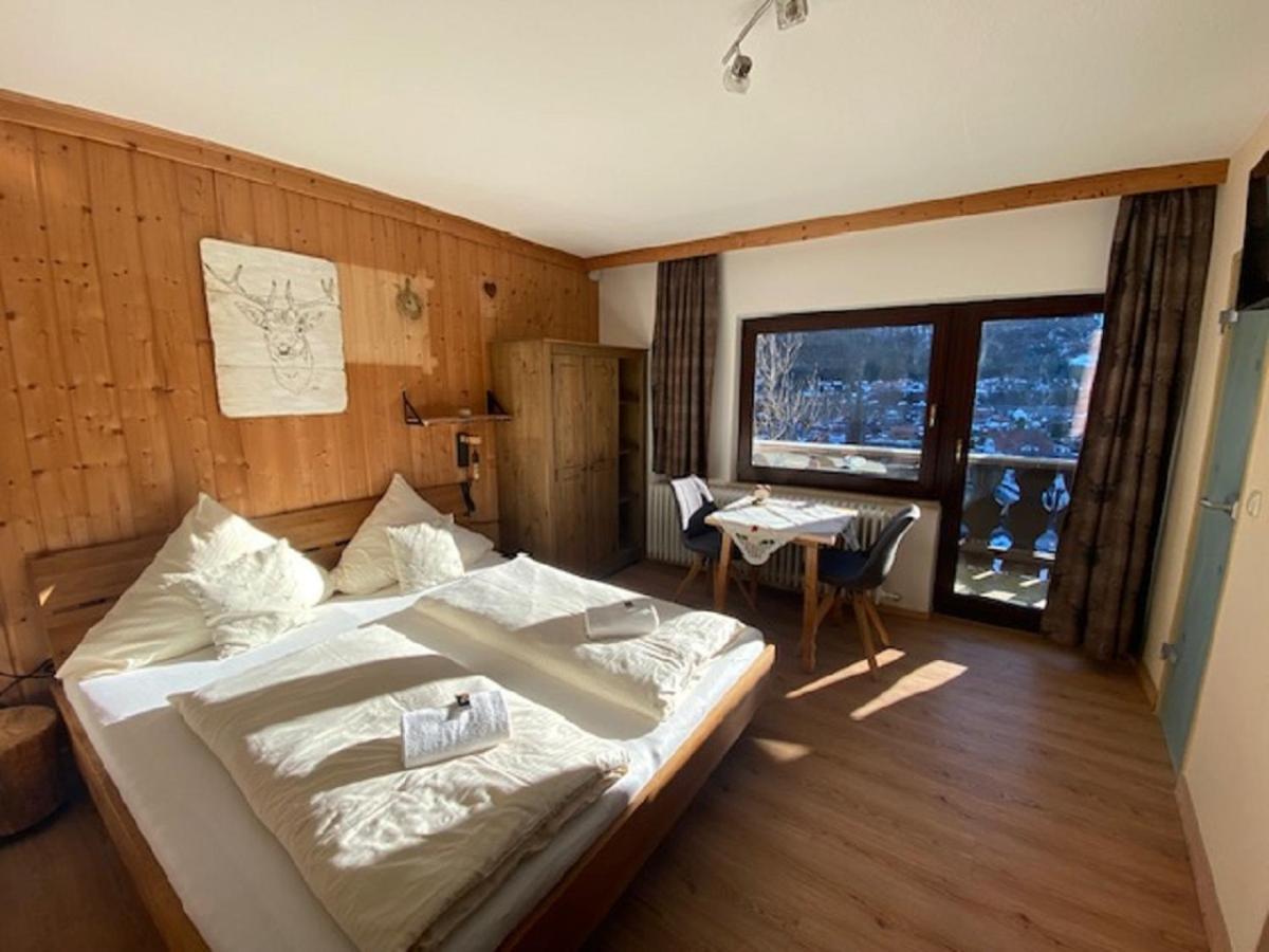 Pension Schwalbennestl Mittenwald Exterior foto